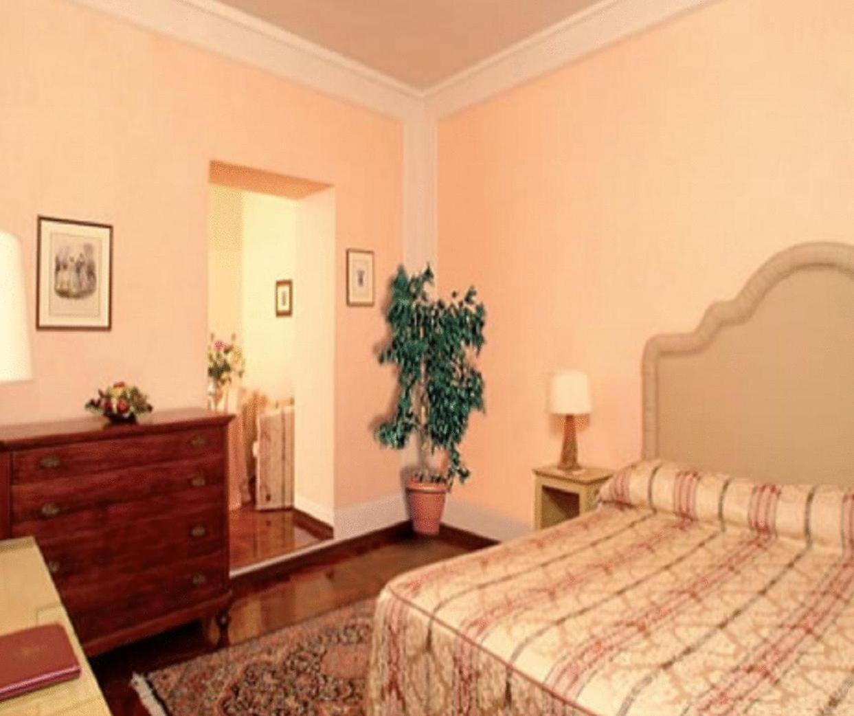Palazzo Dragoni Hotel Spoleto Kültér fotó